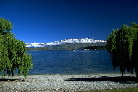 Lake Wanaka photo