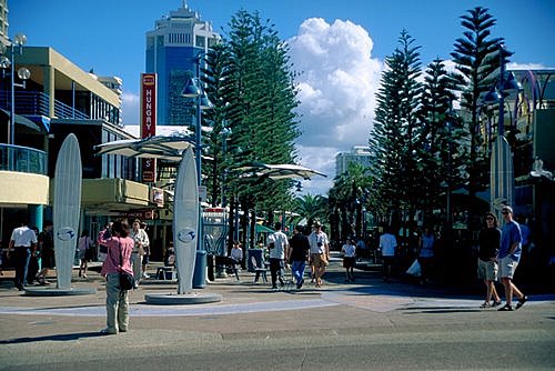 Cavill Mall photo