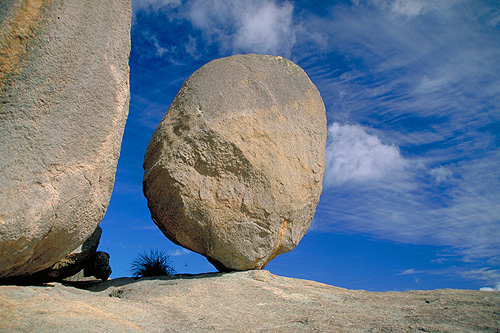 Balancing Rock photo