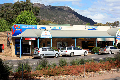 Halls Gap Shops photo