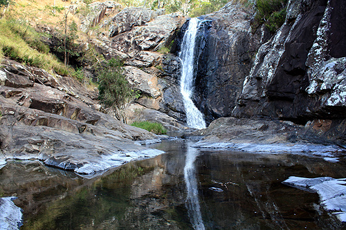 Cedar Creek Falls photos