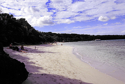 Santal Bay photo