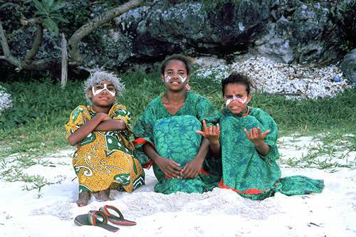 Young Kanak Girls photo