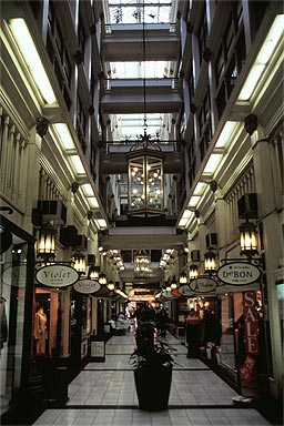 Auckland Queens Arcade photo