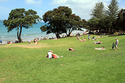 Takapuna Beach photo