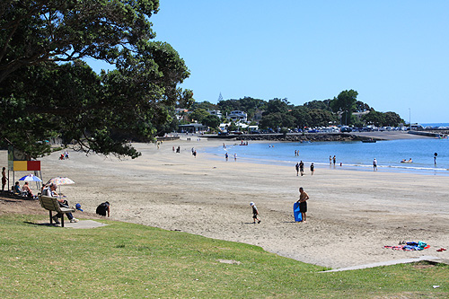 Takapuna Beach photo