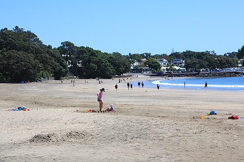 Takapuna Beach photo