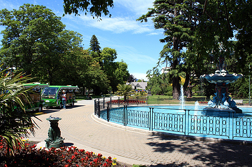 Botanic Gardens Water Fountain photo