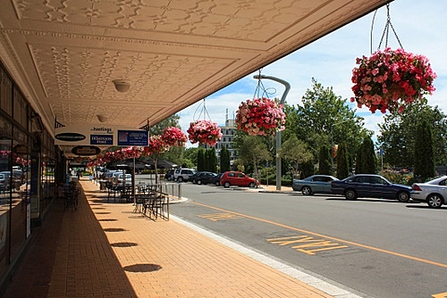 Russel Street South Hastings photo