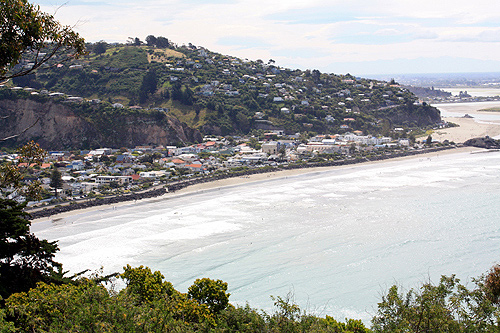 Sumner & Redcliffs photo