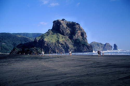 Black Sand & Lion Head photo