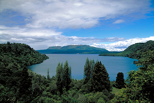 Lake Tarawera photo