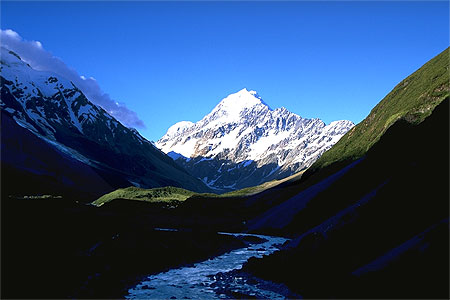 Hooker Valley photo