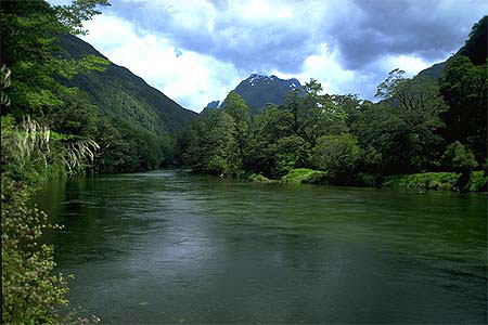 Eglinton River photo