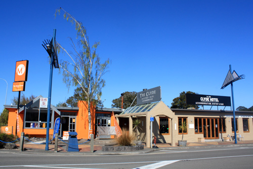 The Clyde Hotel in Ohakune photo