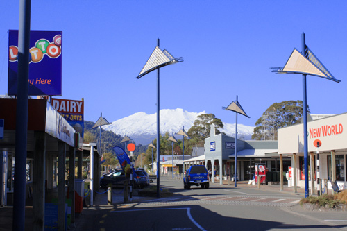 Ohakune Shops & Ruapehu View photo