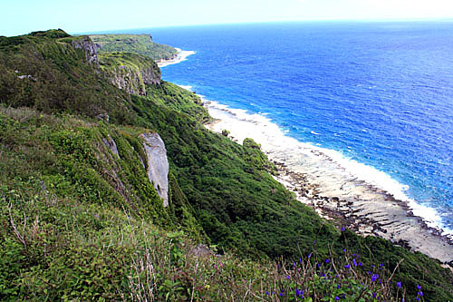 Lauua Lookout photo