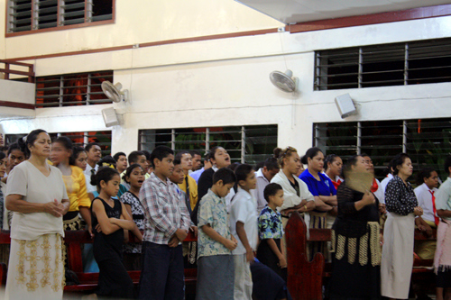 Sunday Dress in Tonga photos