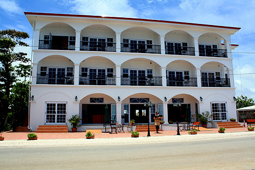 Little Italy Hotel & Restaurant Tonga photo